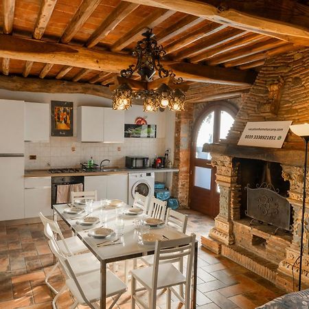 Vacation Home Tuscany Filettole 2 Exteriör bild